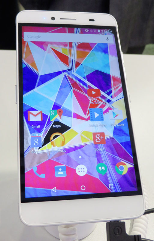 Archos Diamond 2 Plus.