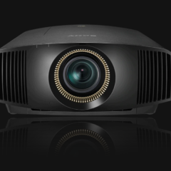 Nuovi videoproiettori Sony
