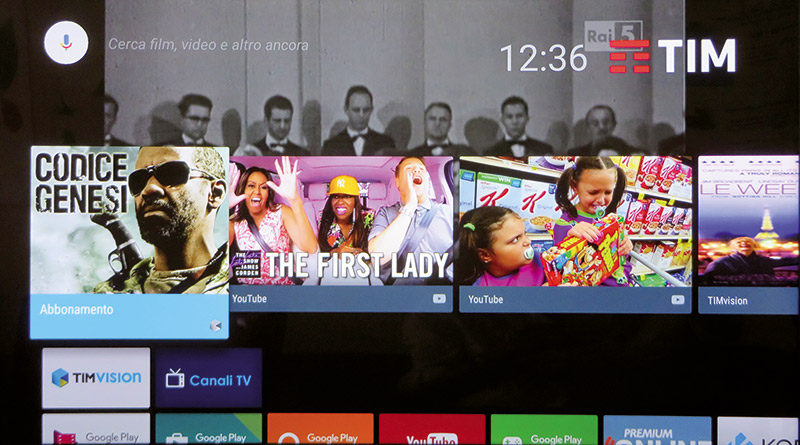 Premendo il tasto col cerchio si apre la pagina di Android TV che permette di accedere a tutti gli altri servizi, tra i quali anche i canali TV.