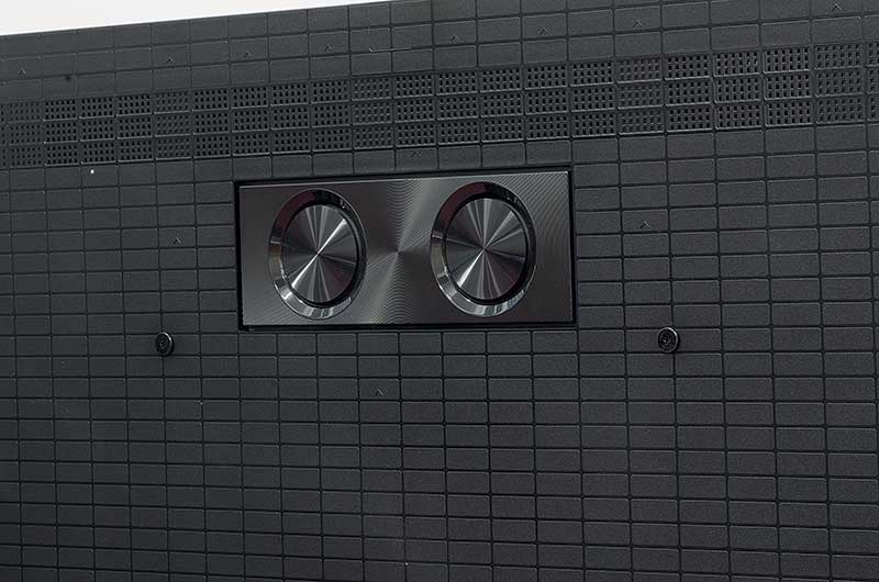 Subwoofer sul pannello posteriore