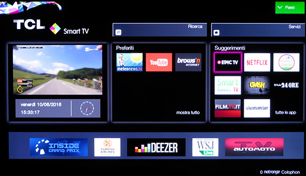 TCL ha implementato la Smart TV con un sistema proprietario.