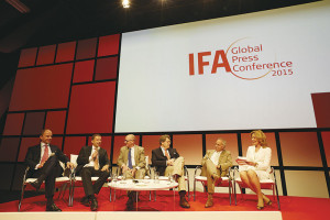 ifa-press-tavolo