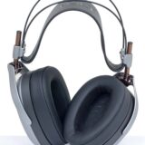 Cuffie e auricolari: l’ascolto personale 1
