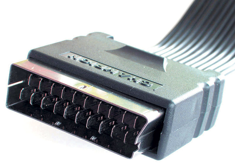 Figura 3. Connettore SCART analogico per SDTV.